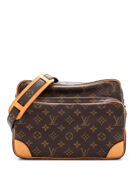 louis vuitton nil messenger bag|louis vuitton checkered messenger bag.